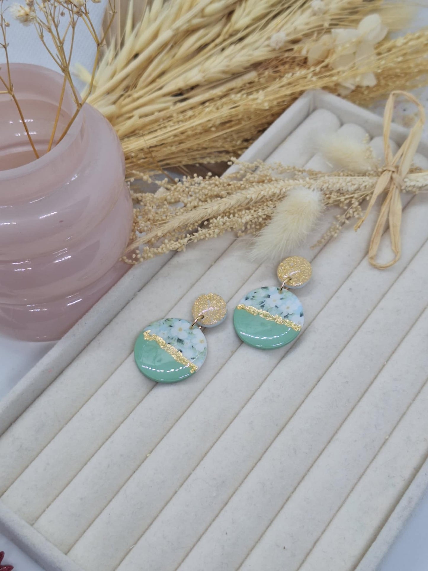 Boucle d'oreille- Vert eau et motif fleur