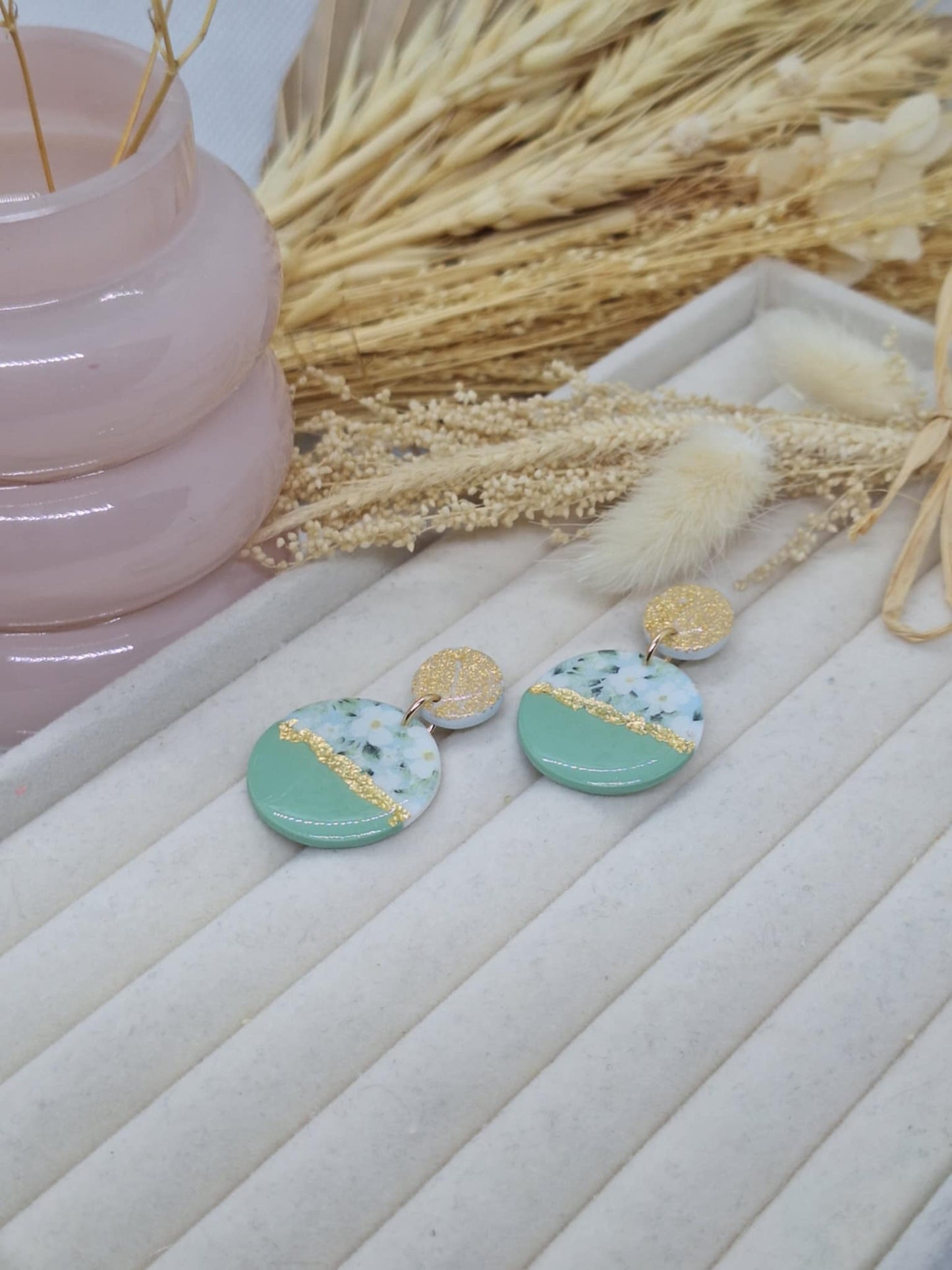 Boucle d'oreille- Vert eau et motif fleur