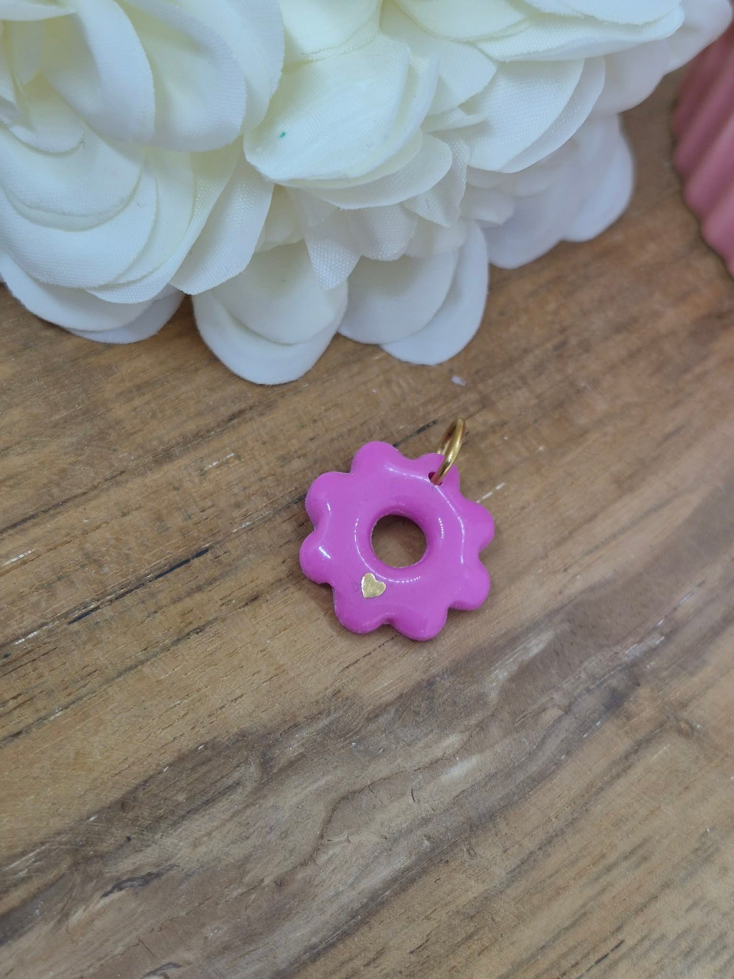 Pendentif personnalisé Nouvelles couleurs Lettre + Cœur